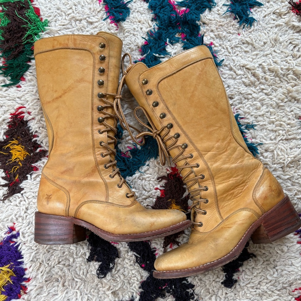Vintage Frye Lace Up Campus Boots